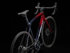 Trek Domane SL 5 Rage Red/Deep Dark Blue Fade 13 Trek Domane SL 5 Rage Red/Deep Dark Blue Fade -Promos Vélos Magasin DomaneSL5 22 35298 B Alt1