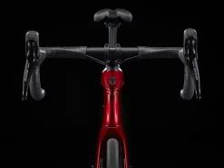Trek Domane SL 5 Rage Red/Deep Dark Blue Fade 19 Trek Domane SL 5 Rage Red/Deep Dark Blue Fade -Promos Vélos Magasin DomaneSL5 22 35298 B Alt6