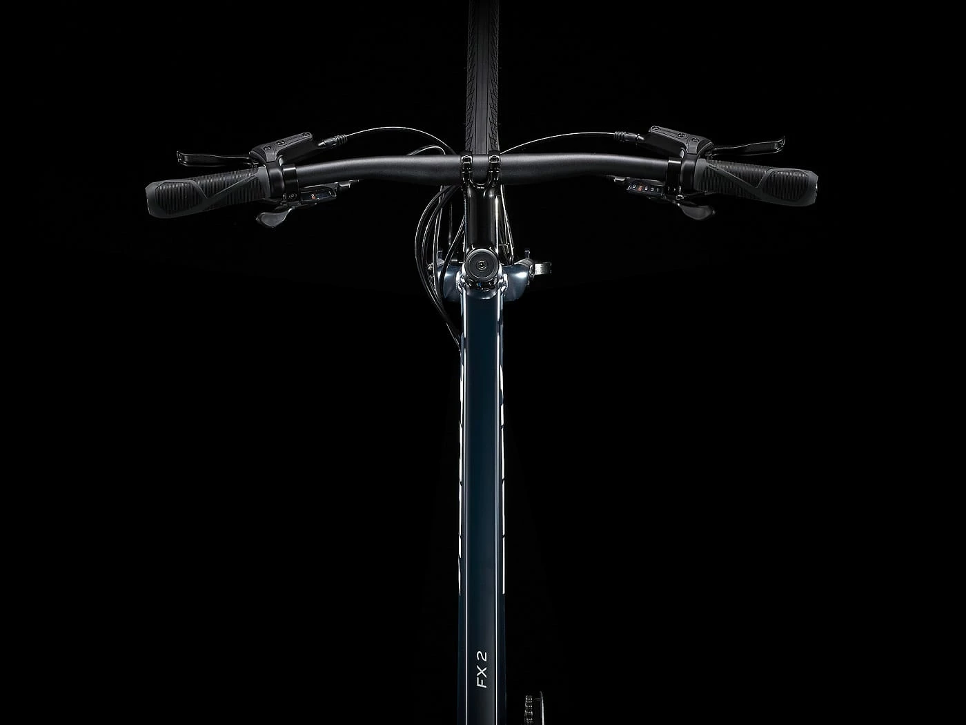 Trek FX 2 Disc Satin Nautical Navy 6 Trek FX 2 Disc Satin Nautical Navy – Image 4