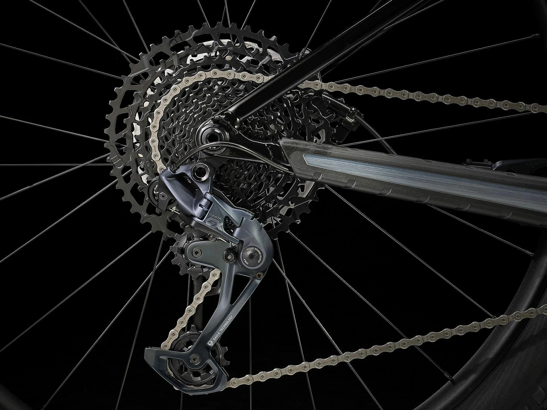 Trek Roscoe 8 Mulsanne Bleu 5 Trek Roscoe 8 Mulsanne Bleu – Image 3