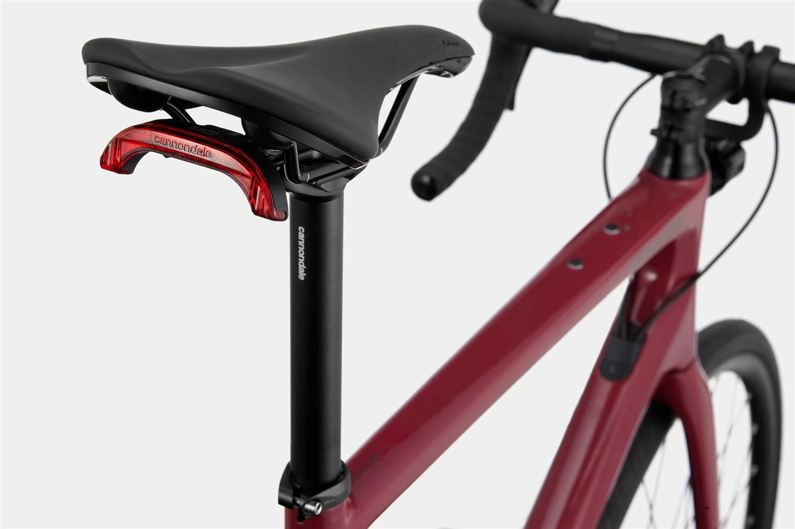 Cannondale Synapse Carbon 3 L Cerise Noire 9 Cannondale Synapse Carbon 3 L Cerise Noire – Image 7