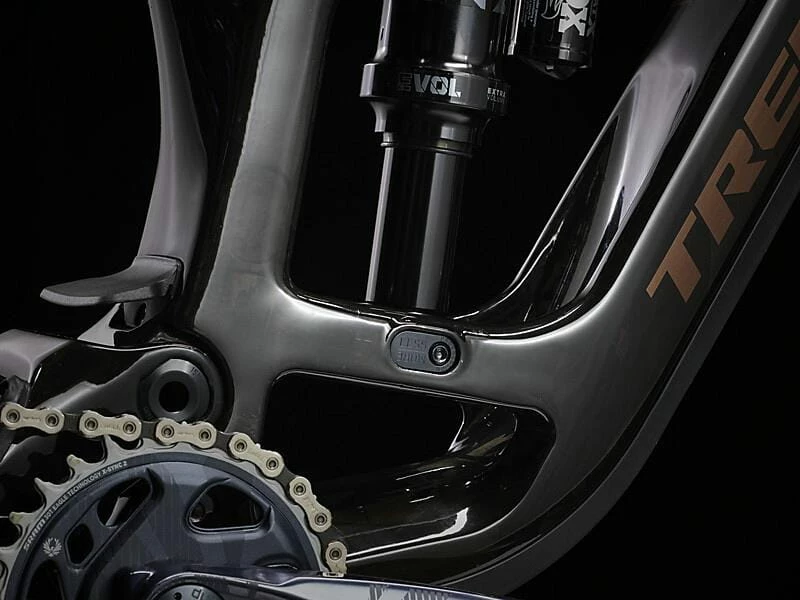 Trek Fuel EX 9.8 GX AXS Gen 6 Fumée Profonde 7 Trek Fuel EX 9.8 GX AXS Gen 6 Fumée Profonde – Image 5