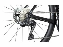 Cannondale SuperSix EVO Carbon Disc Ultegra Di2 Noir -Promos Vélos Magasin eca0fbb4 8b61 41a1 a4c9 e0fa5589a99b