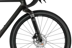 Rondo Ratt CF2 Allroad Vélo De Course - Black/Silver 20 Rondo Ratt CF2 Allroad Vélo De Course - Black/Silver -Promos Vélos Magasin rondo ratt cf2 2 178947 f sk6 w1550 h1080 4